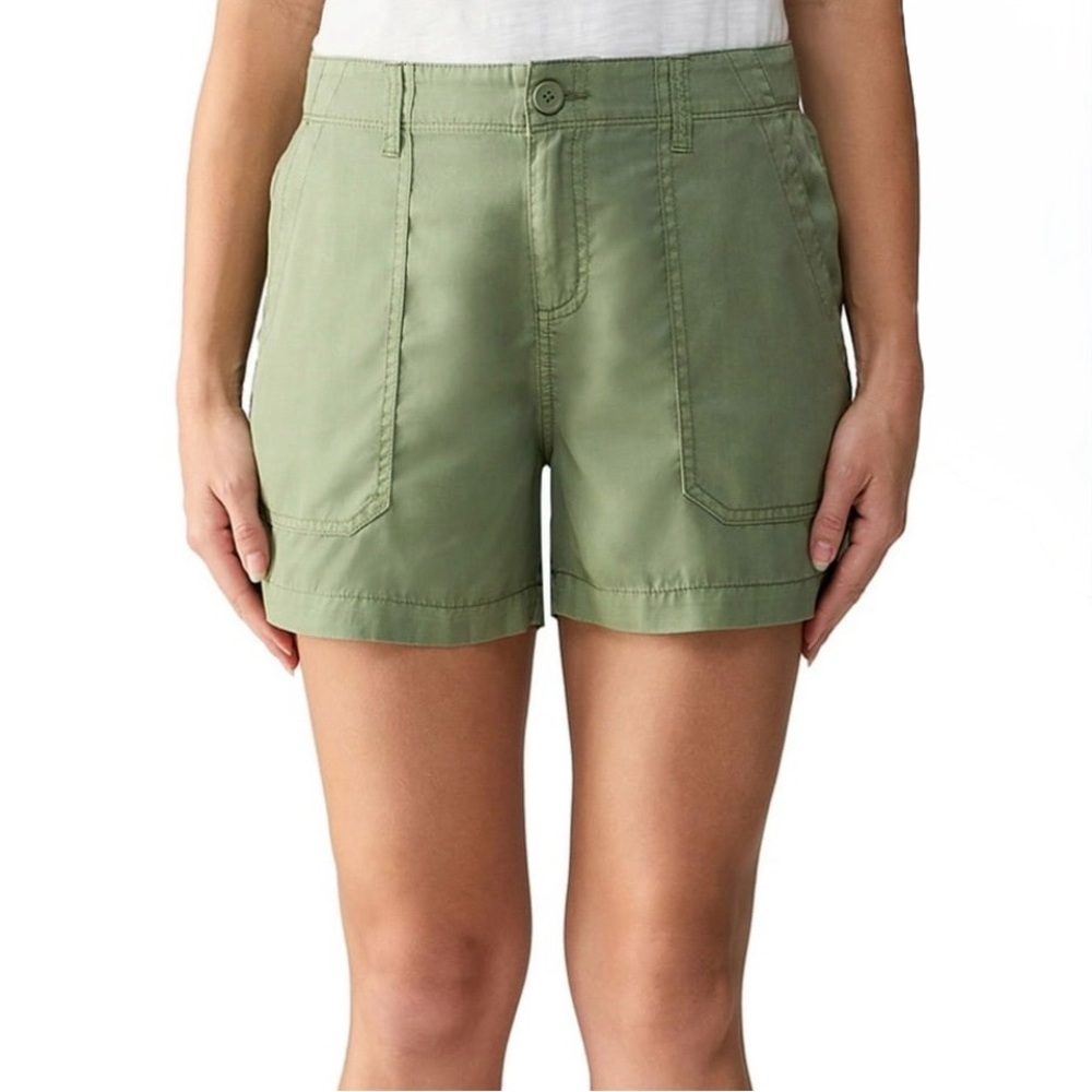 NWT Social Standard by Sanctuary Women's Green Tea Fortune Tencel Short